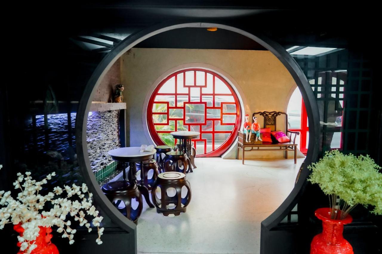 2499 Heritage Chinatown Bangkok Hotel By Roomquest Exterior photo