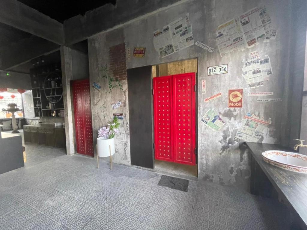 2499 Heritage Chinatown Bangkok Hotel By Roomquest Exterior photo